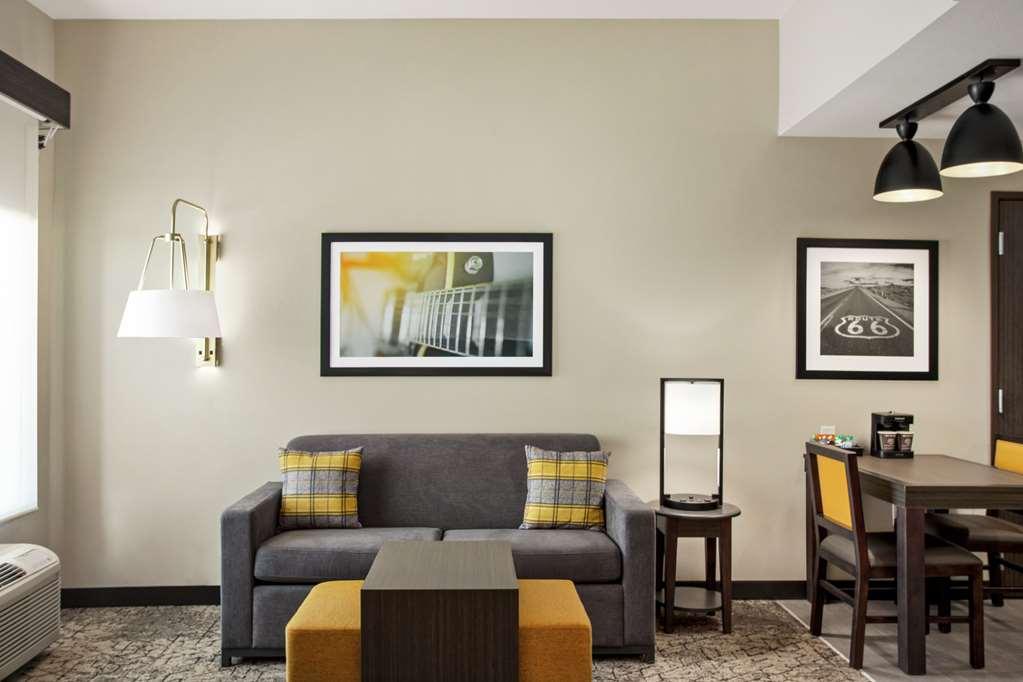 Homewood Suites By Hilton Springfield Medical District 객실 사진